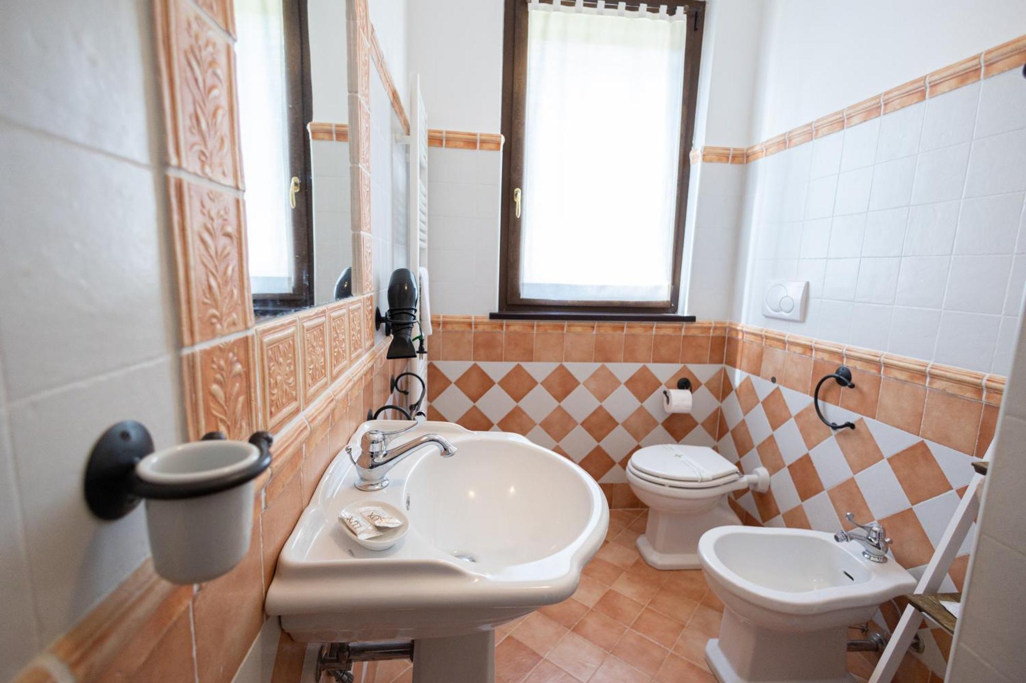 Di Colle In Colle - Country House With Private Pool Tuoro sul Trasimeno Luaran gambar